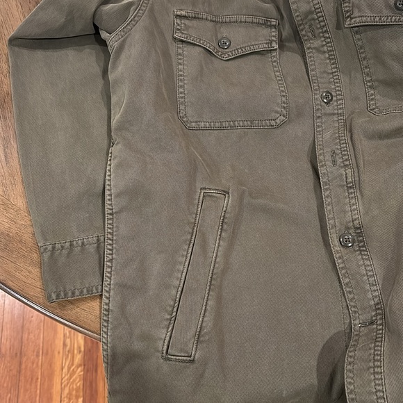 Mens Gap shirt jacket. New with tag. - Picture 7 of 7